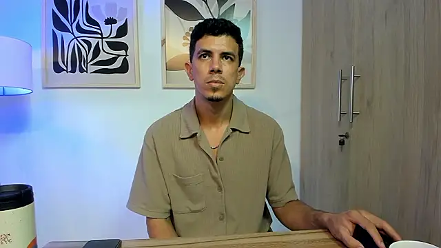 mr_jn's Live XXX Chat