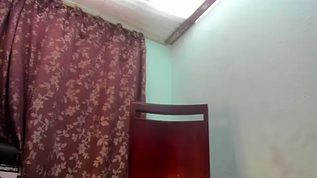 Nathaly_love96's Live XXX Chat