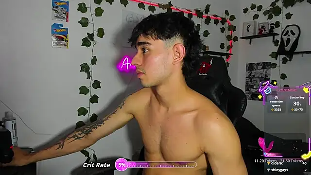 Noah_milleer's Live XXX Chat