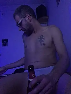 TORAKIKI79's Live XXX Chat