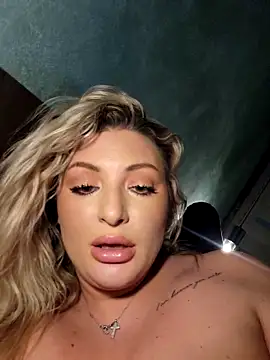 XXX chat uživo modela Blondie_Sasha