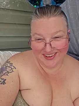 Budd_Bunneyn Live XXX chat