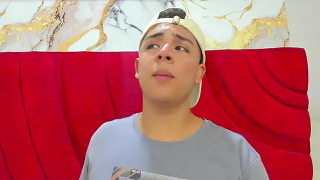 Erick_craig's Live XXX Chat