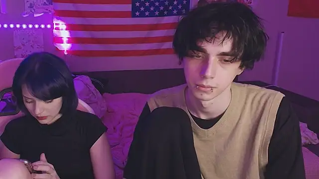 midnight_memories: απευθείας συνομιλία ΧΧΧ