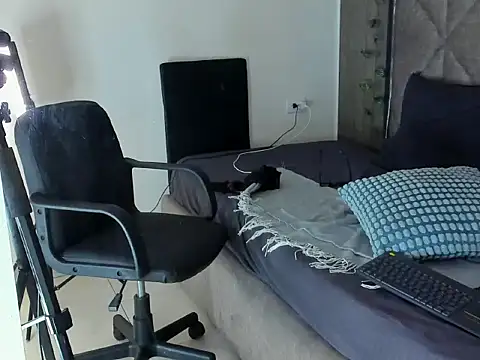 AndrewKenoxx_'s Live XXX Chat