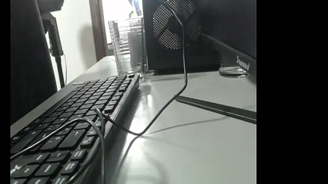 britan69's Live XXX Chat