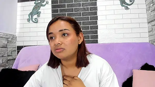 Sienna_Lux01's Live XXX Chat