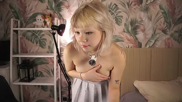 Онлайн чат XXX MarjoryHowlingwolf