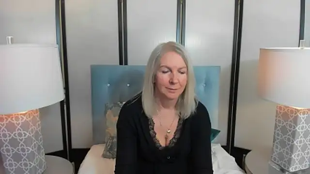 Онлайн чат XXX EricaTop