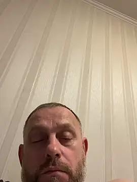 Frosl's Live XXX Chat