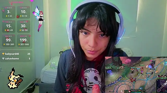 Lovelyamyy élő XXX-chatje