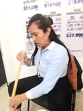 PAULA20- élő XXX-chatje