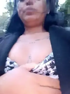 LunaHot_777's Live XXX Chat