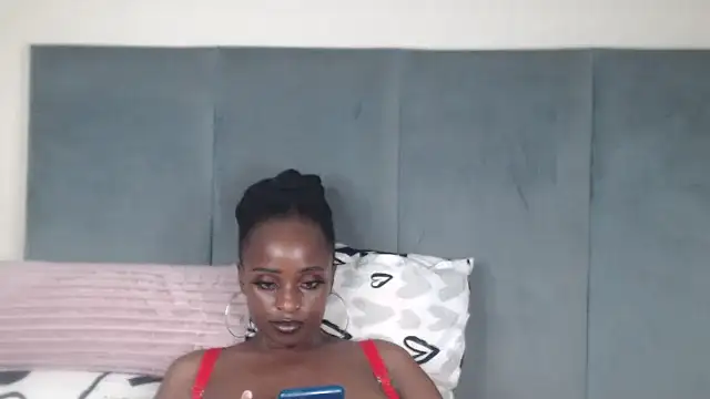 Jah-Queen – webcam-show