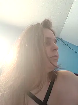 YourGirl247365: διαδικτυακό σόου στην κάμερα