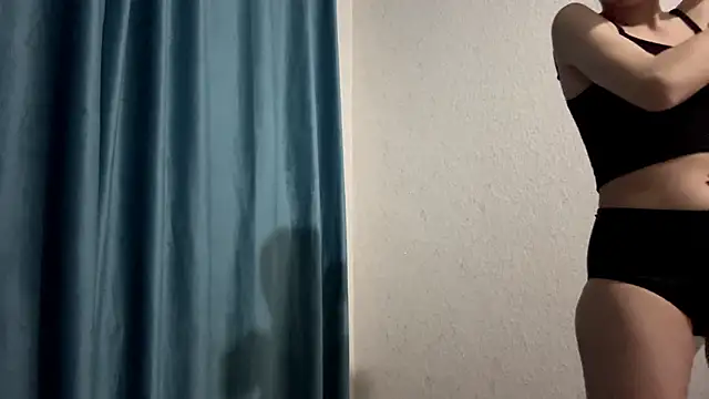 StaticBliss: вебкам-шоу