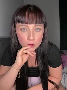 XXX chat uživo modela SweetJules18