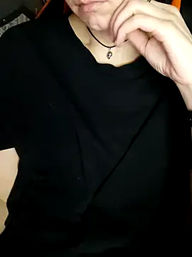 Aashikalaa – Live XXX-chat