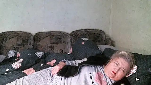 Lana555's Live XXX Chat