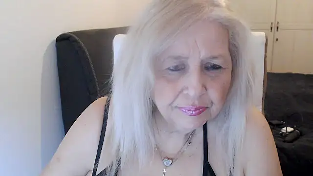 SusiLifeXXX's Webcam Show