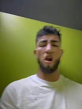 liam_bronw Adlı Modelin Canlı XXX Sohbeti