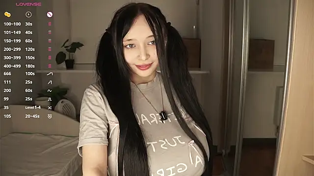 XXX chat uživo modela HannaHayles