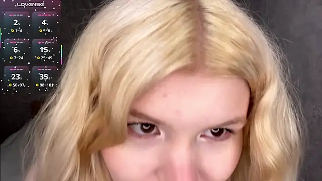 ShontaWasilko élő XXX-chatje