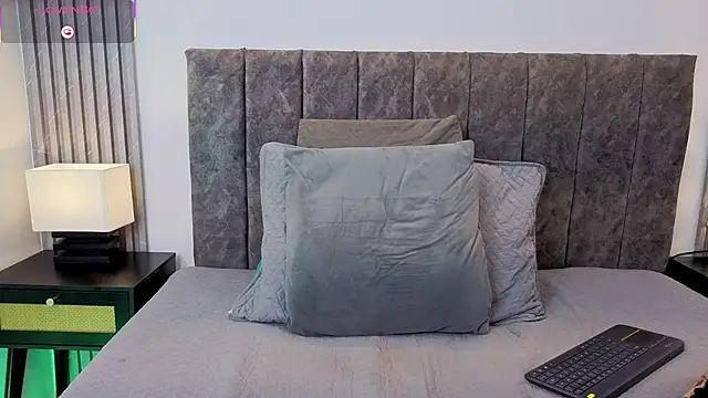 Ema_Stone65 – Live XXX-chat