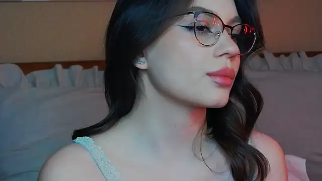 Chat +18 de RitaVesper ao vivo