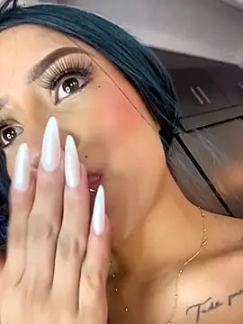 MystiqueXXX Live XXX-chat