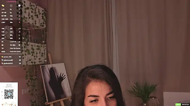 EmmyNoel Chat XXX live