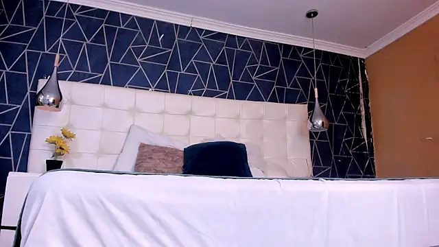 AbbyLoius Adlı Modelin Canlı XXX Sohbeti