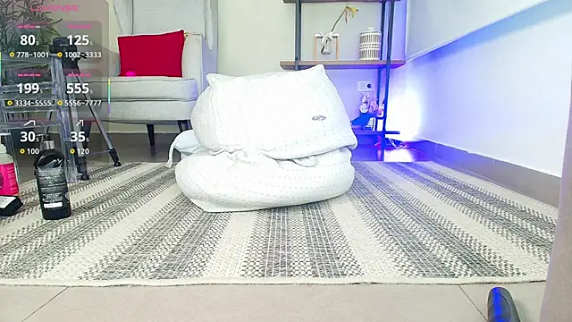 Sassy--Girl live XXX chat