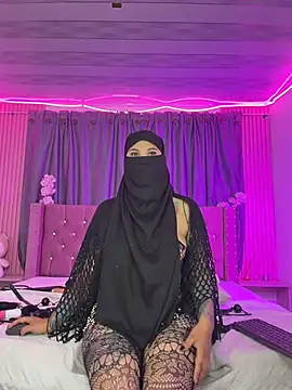 Nayla-Mouna Chat XXX live