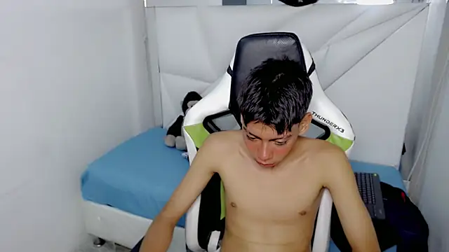 Liarr_ live XXX chat