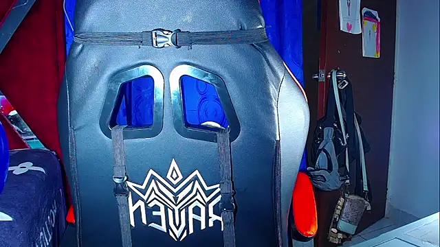 Živý XXX chat DanisaBrown