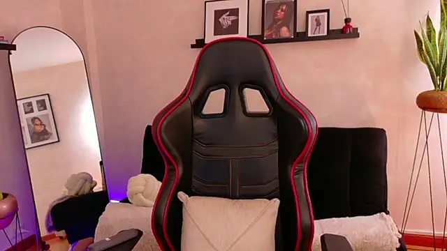 EmmyEvans1 Chat XXX live