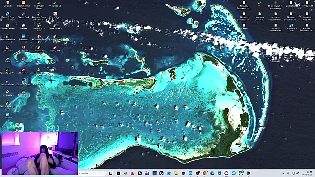 Pokazy przed kamerką – CeriseLapine