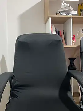 Pamela222- 在線直播表演