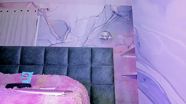 AntonellaRossi élő XXX-chatje