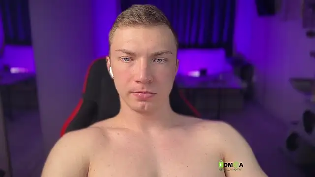 iron__chap Adlı Modelin Canlı XXX Sohbeti