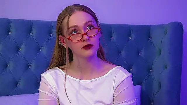 AgataFoxleyのライブXXXチャット