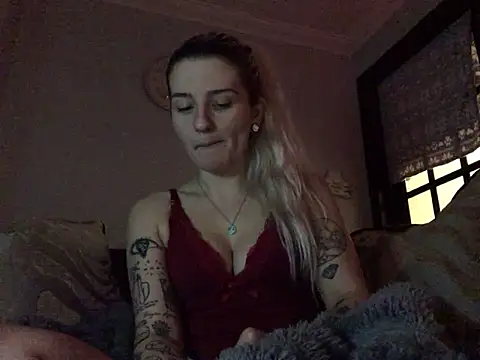 Chat +18 de xxamyleighxx ao vivo