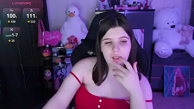 دردشة AmyVibess الجنسية المباشرة