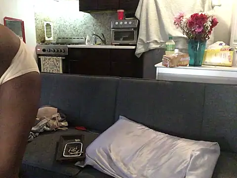 Онлайн чат XXX littyleesh1