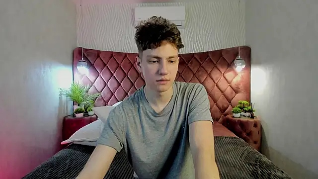 Chat +18 de StefanBev ao vivo