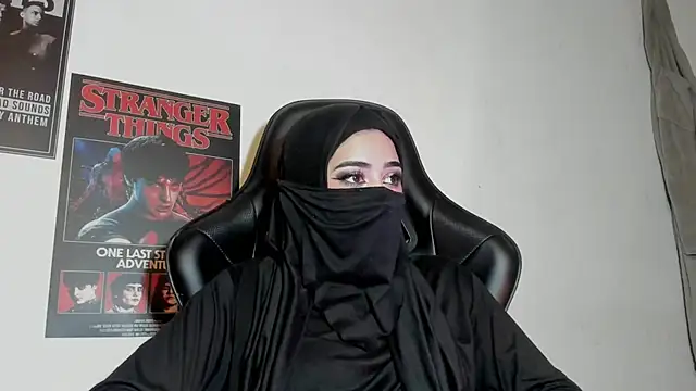 Azahara_ahmad Webcam show