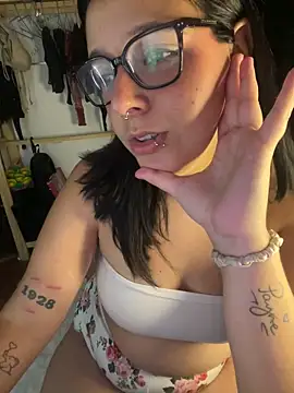 agoosvokk – Naživo XXX chat