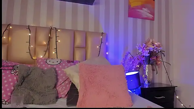 Vayoolen_1 Chat XXX in diretta