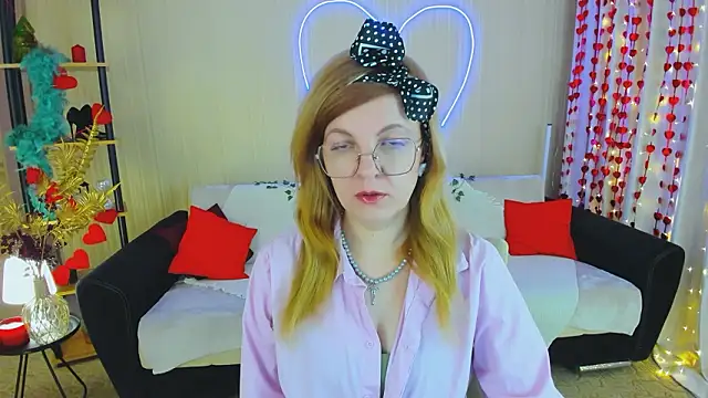 دردشة YourUniverser الجنسية المباشرة